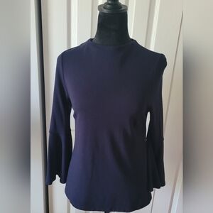 Navy 3/4 sleeve top zips in back